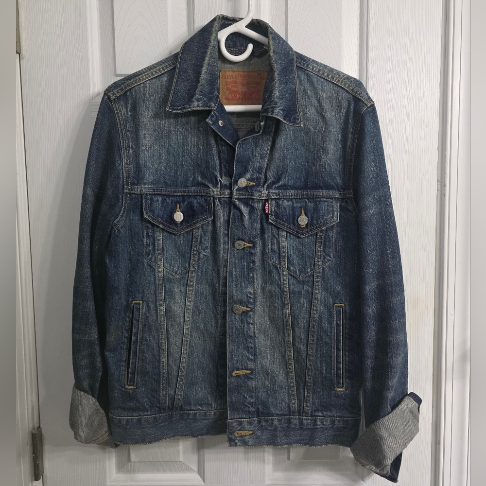 Levi's Classic Trucker Denim Jacket